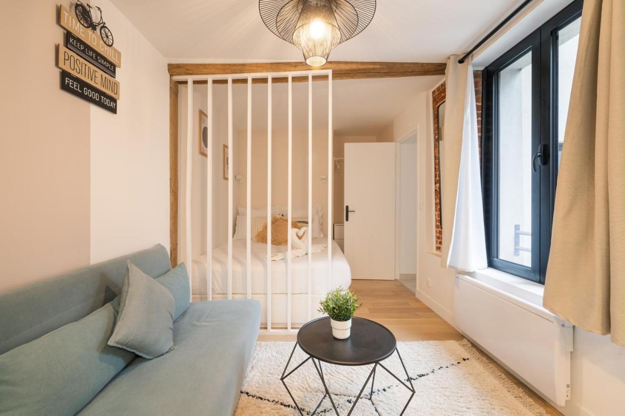 L'entre-deux Apartment *
